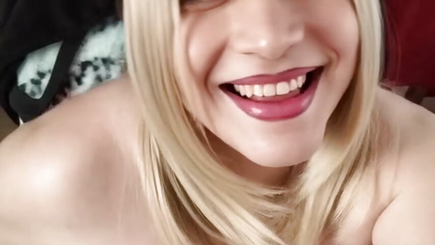 😋 Bonjour toi 😋 - video by JulietteMaitresse cam model