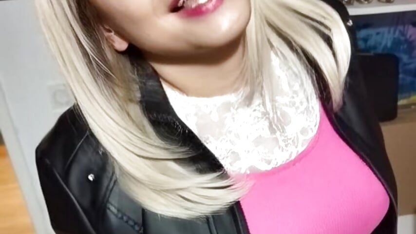 🩵 J'aime faire la fofolle 🩷 - video by JulietteMaitresse cam model