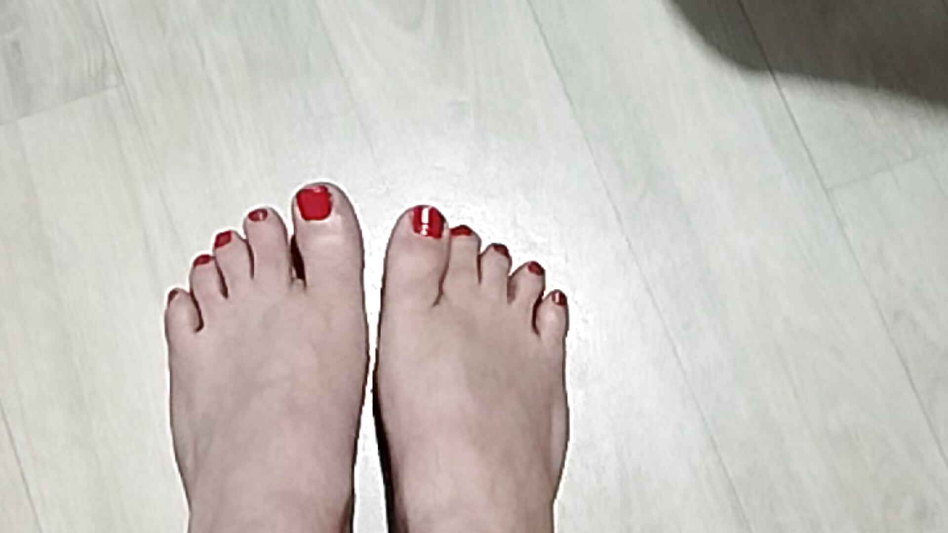 🗣️Écoute et regarde mes pieds 🦶