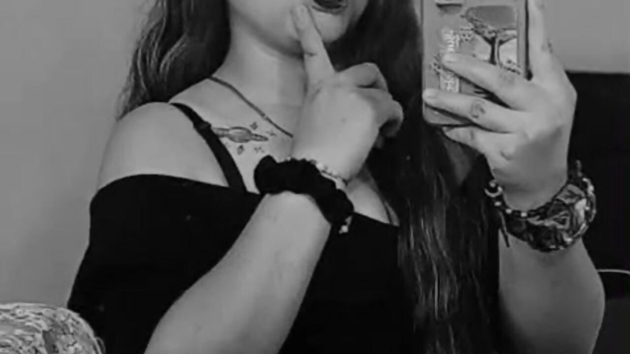 Follow me - סרטון של Laura__sofiaa, דוגמן/ית מצלמה
