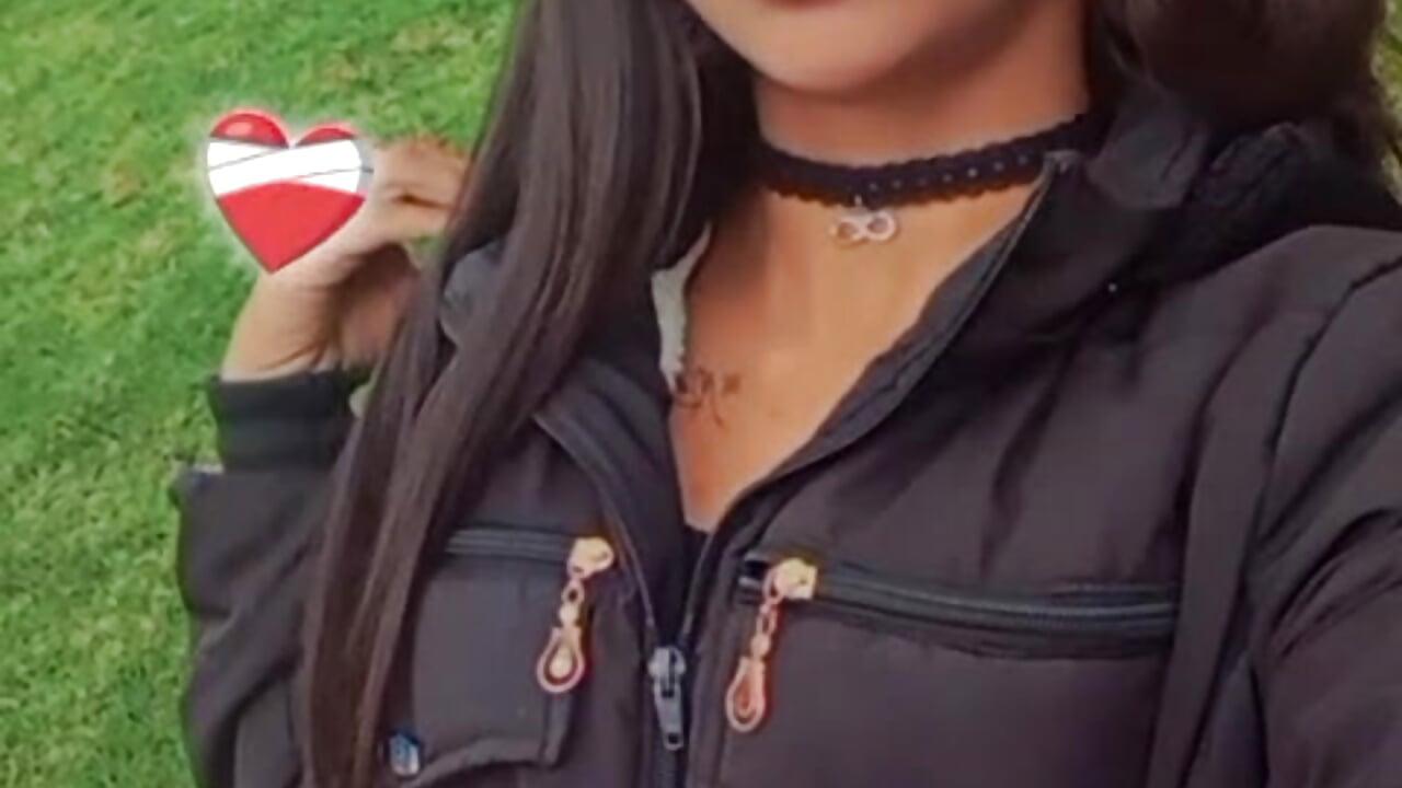 Hello guys welcome - video oleh model kamera Fernanda_Storm