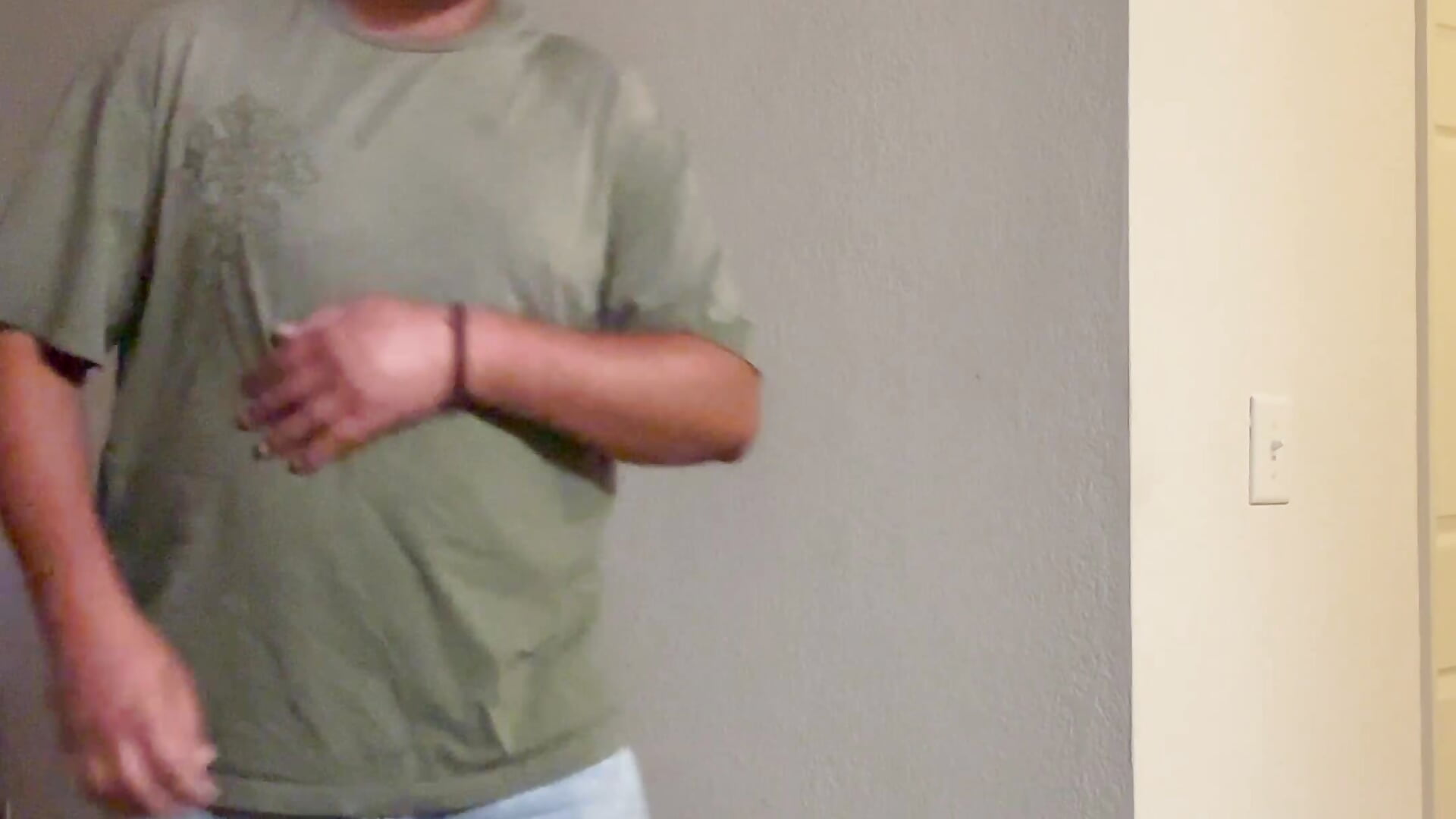 Conoce un poco más 🔥 - AlexDark_ adlı kamera modelinin videosu