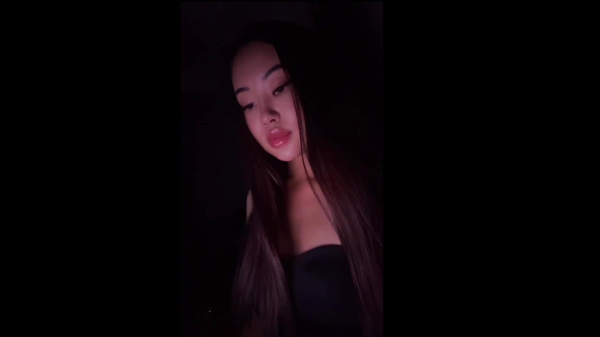 Who wanna dance with me?