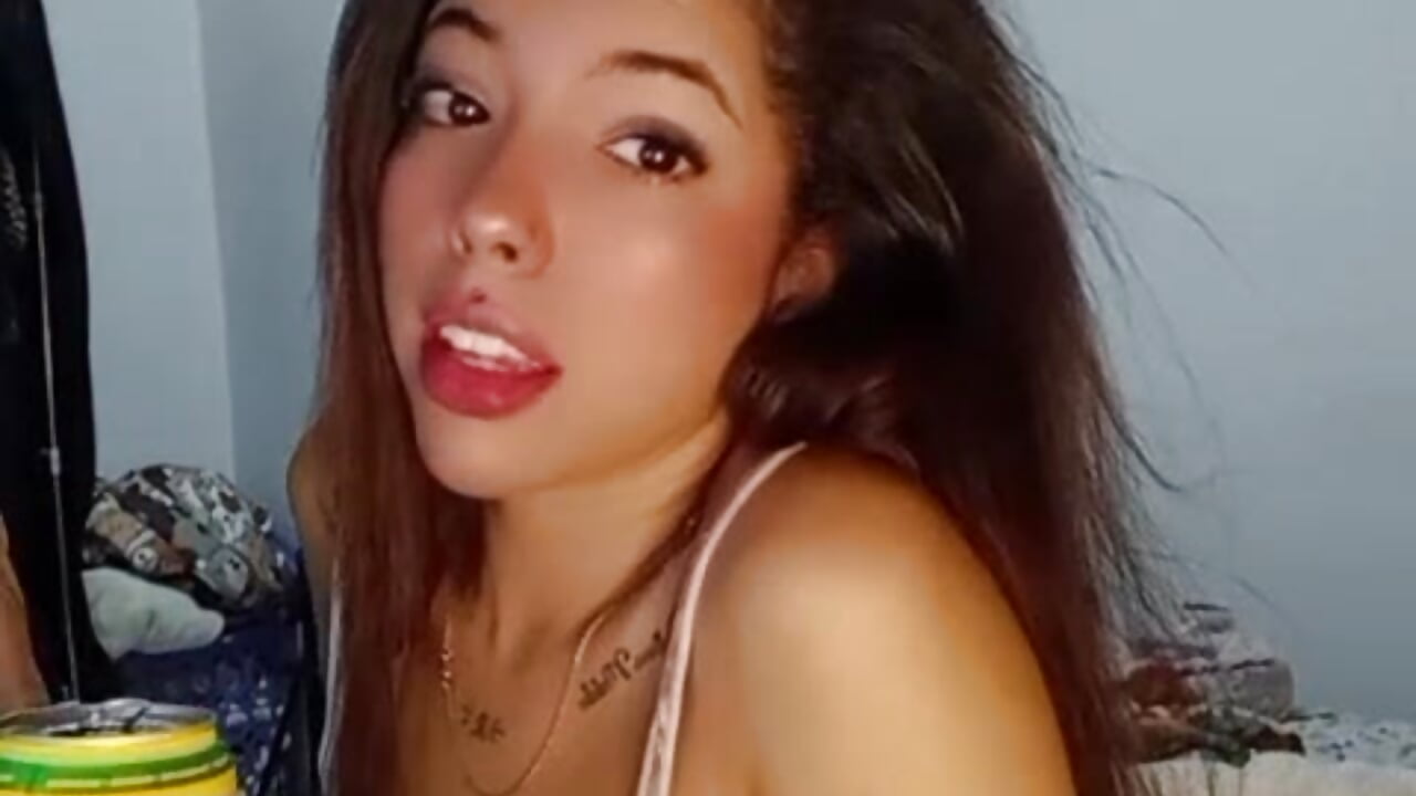 My secret talent  🐈‍⬛ - video của người mẫu cam alinne_Bell