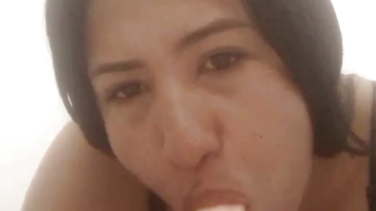 to whet your appetite – video af LatinaMiller