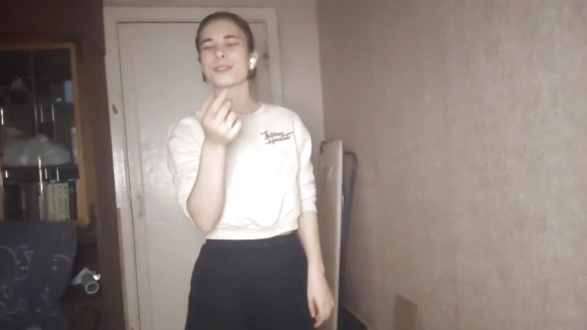 My erotic dance, be careful not to fall in love^^