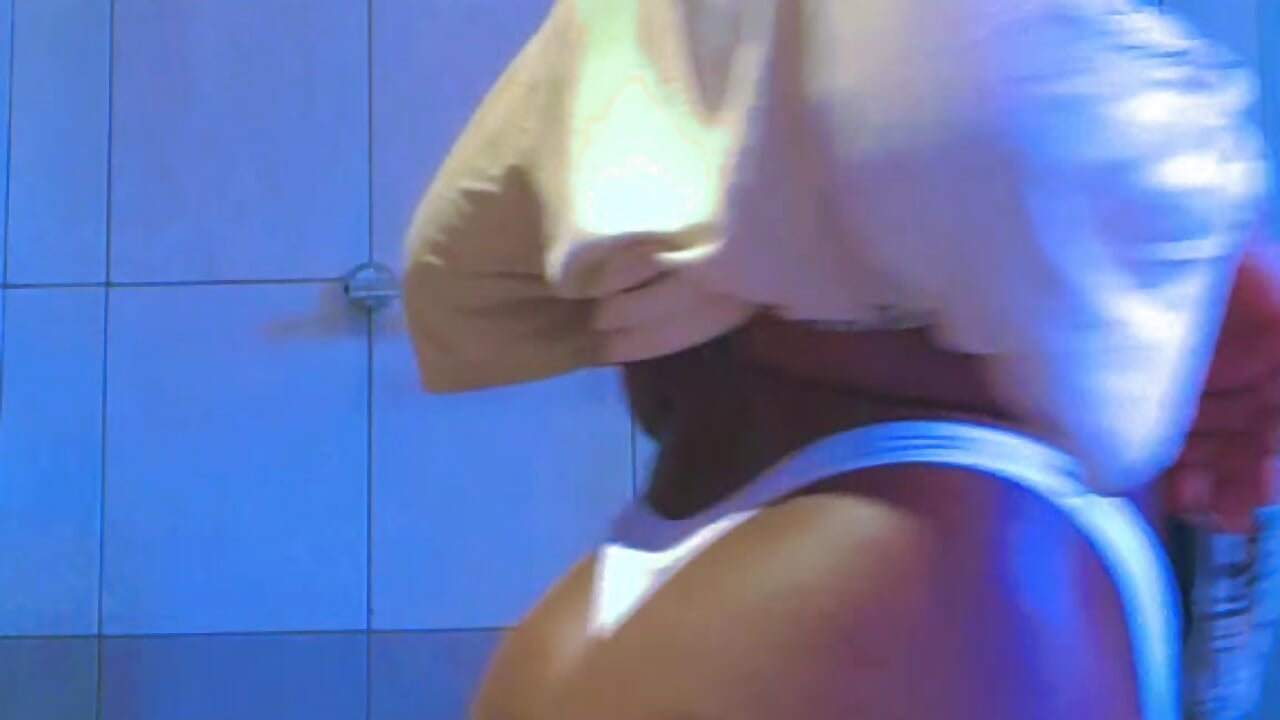 🤌🏻 - Vídeo de Thickummmm, modelo de vídeos