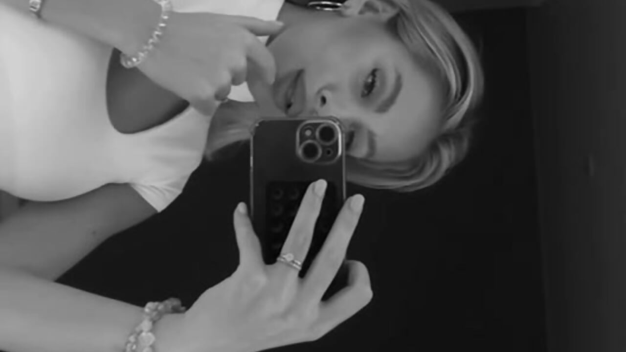 grrrrrr - video by meryso cam model