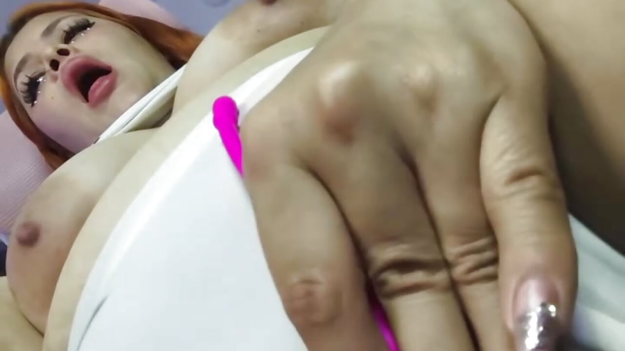 Curvy redhead masturbates with a Lush – POV pussy view ❤️‍🔥 - סרטון של kitcattx, דוגמן/ית מצלמה