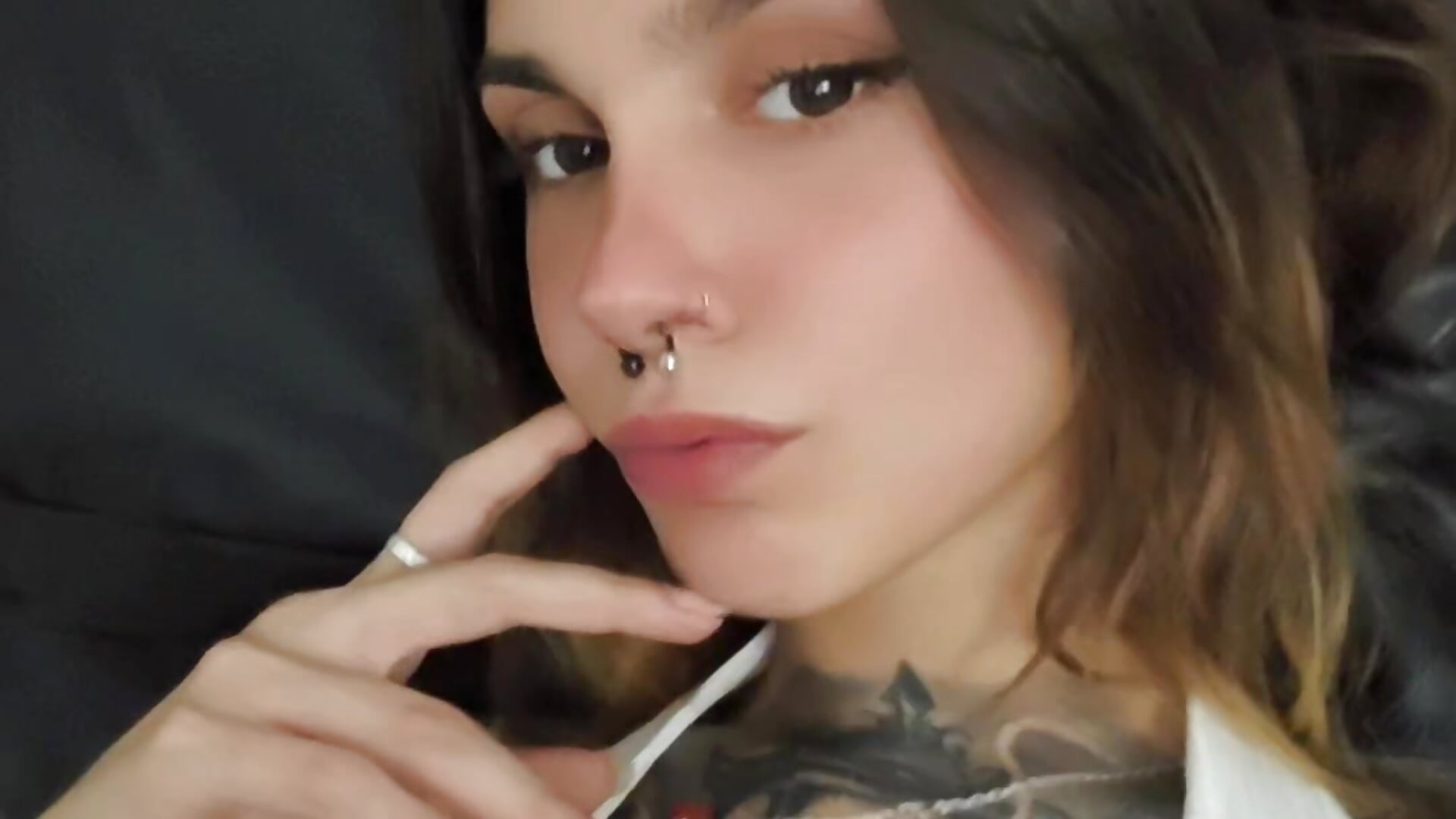 28241 – video modela na kameri LaCookis
