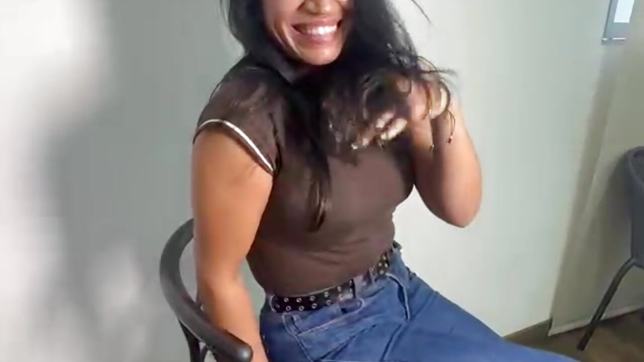 Hi - video by Sabrina_Bliss cam model