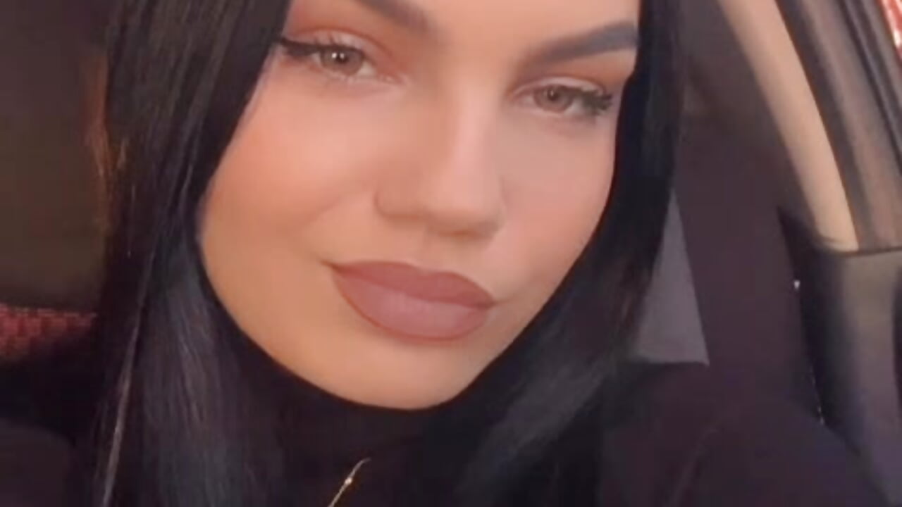 WhatsApp Video 2026-091-25 at 21,46,31 - video av MsLips cam model