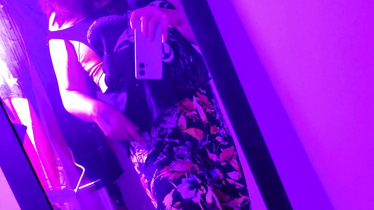 Love the purple - video oleh IAM_YOURF8CK1NGQUEEN kamera model