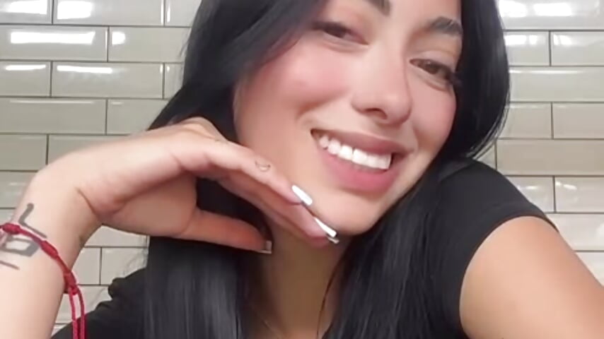 video aria - video by Aria-becker cam model