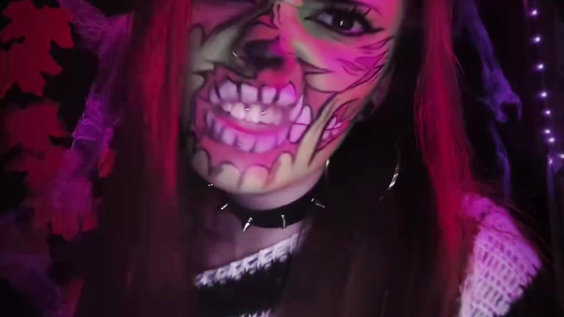 Rate my look❤️ - Vídeo de Alluring_Silk, modelo de vídeos