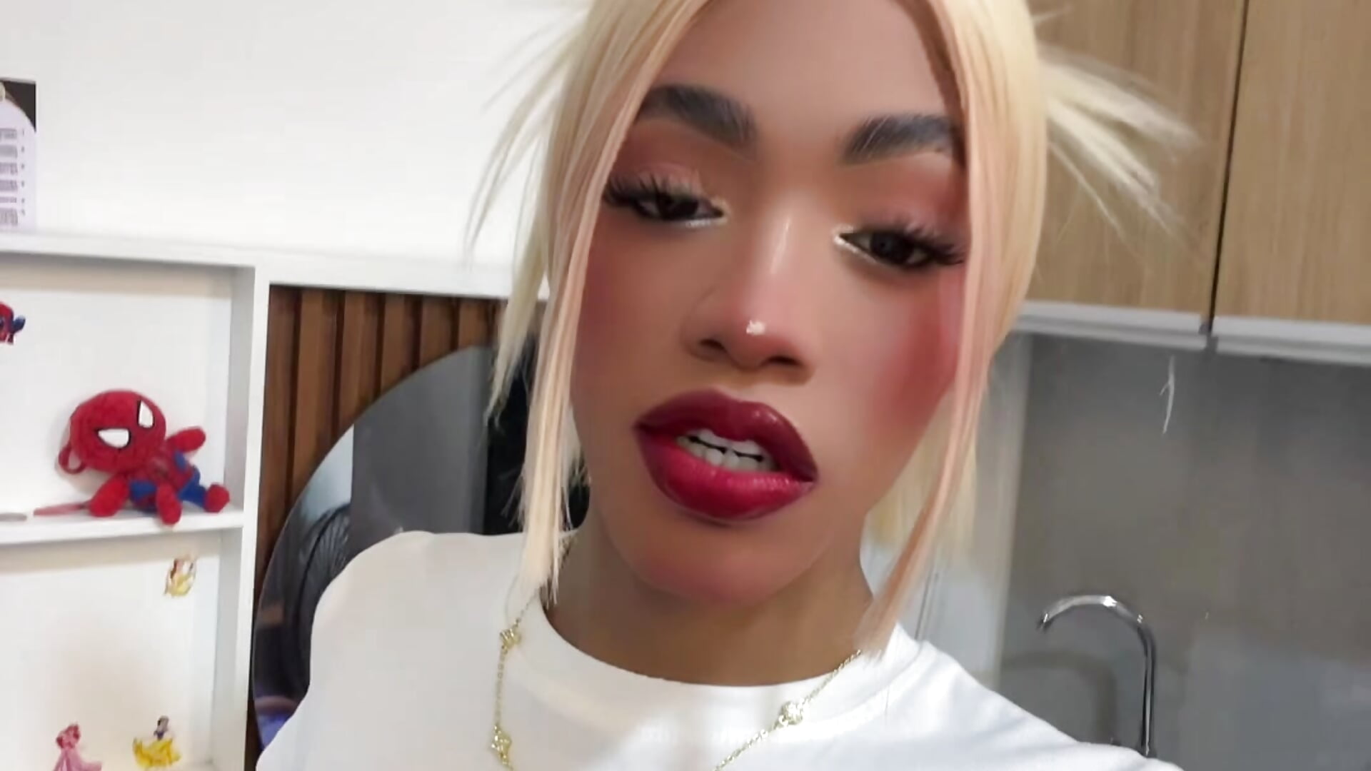 SAHALON💅🏻 - video av GIRLS_TTS cam-modell
