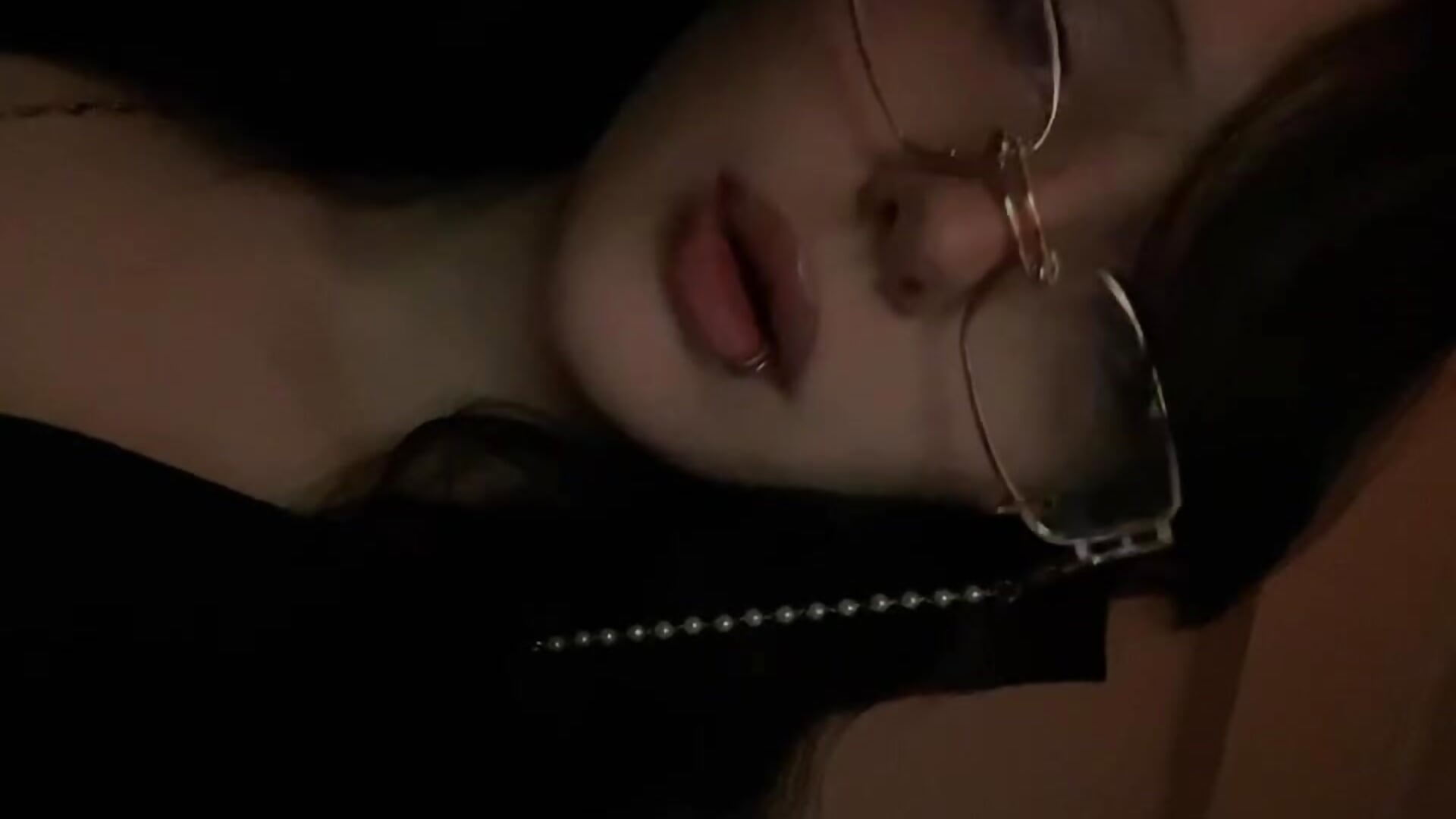 purrr - video av FlaviaDevost cam-modell