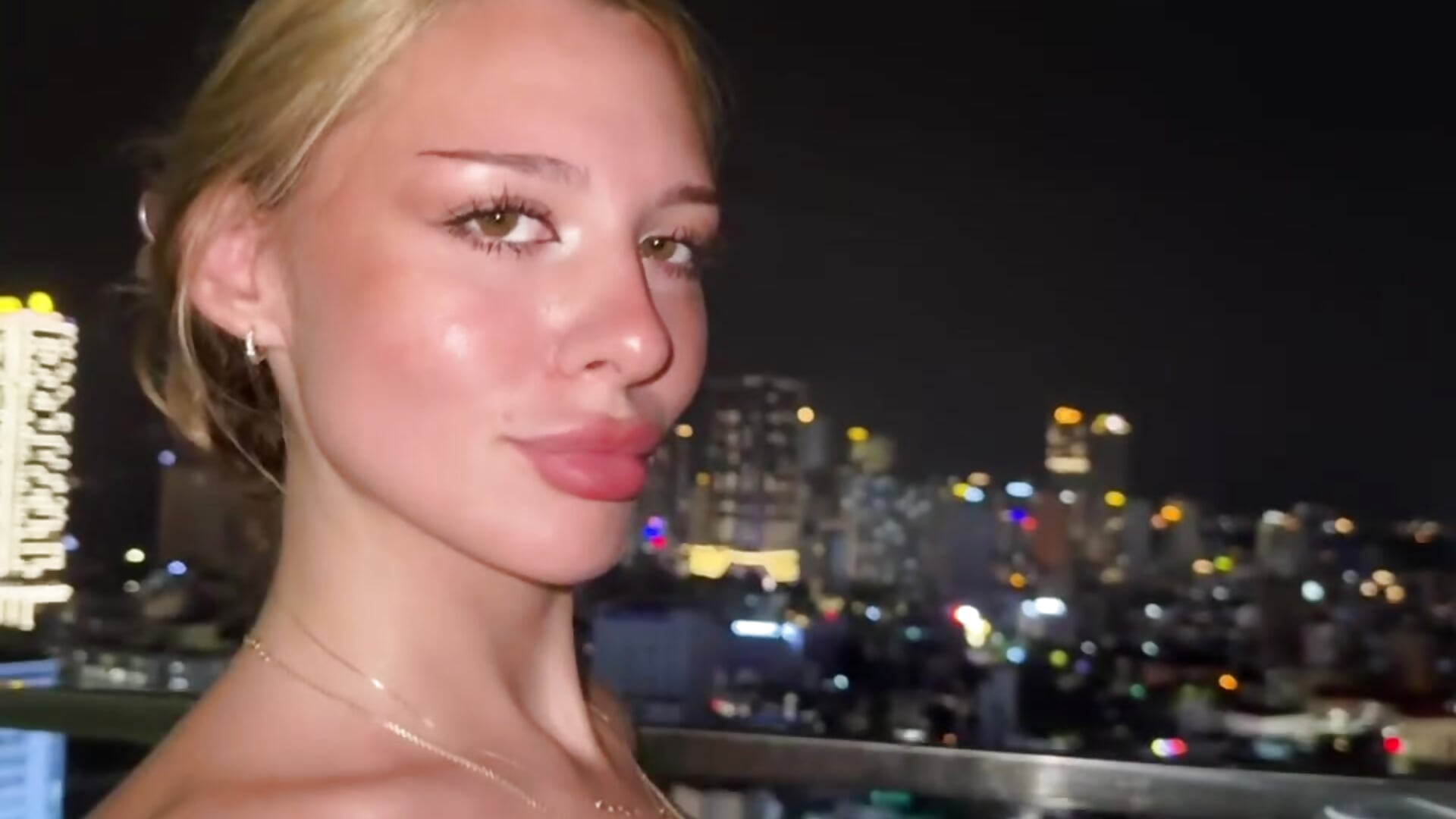 It's meeeee^^ - video by AngilaElvey cam model