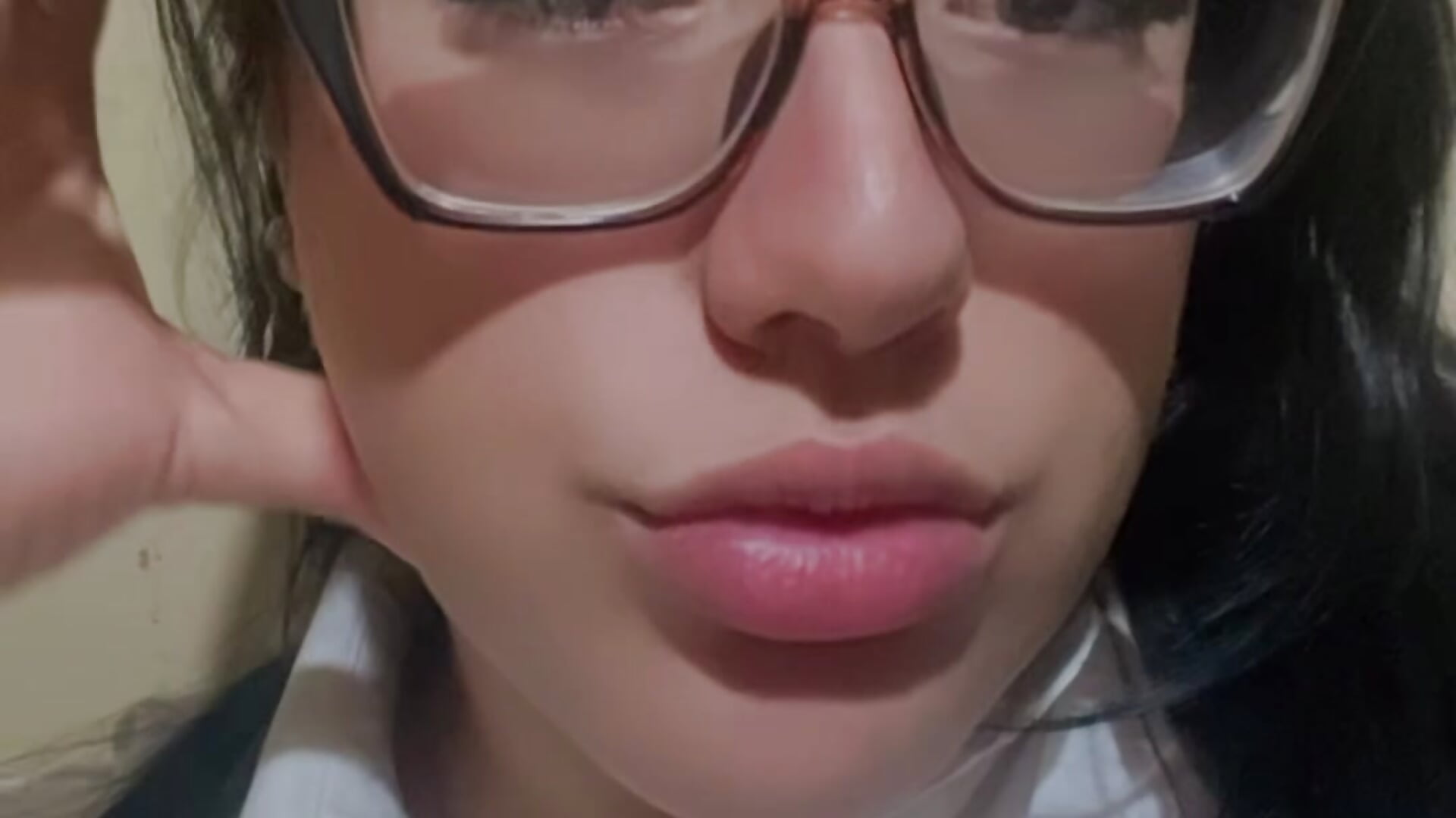 My face 😏 - video by Lissa_leon cam model