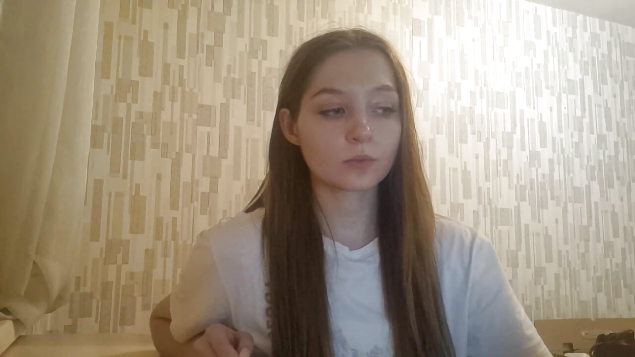 My first, slightly shy video - video av MayraMammano cam-modell