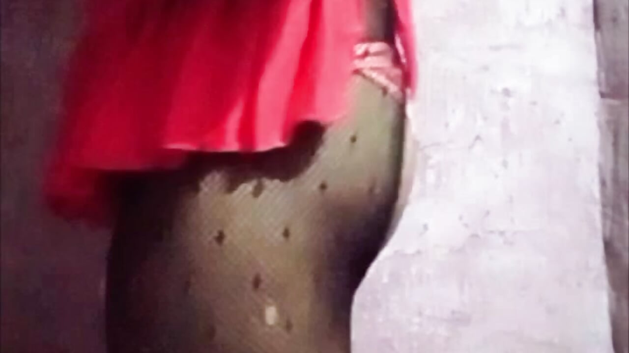 profile-intro-video-1790644123 - video by putaopragora cam model