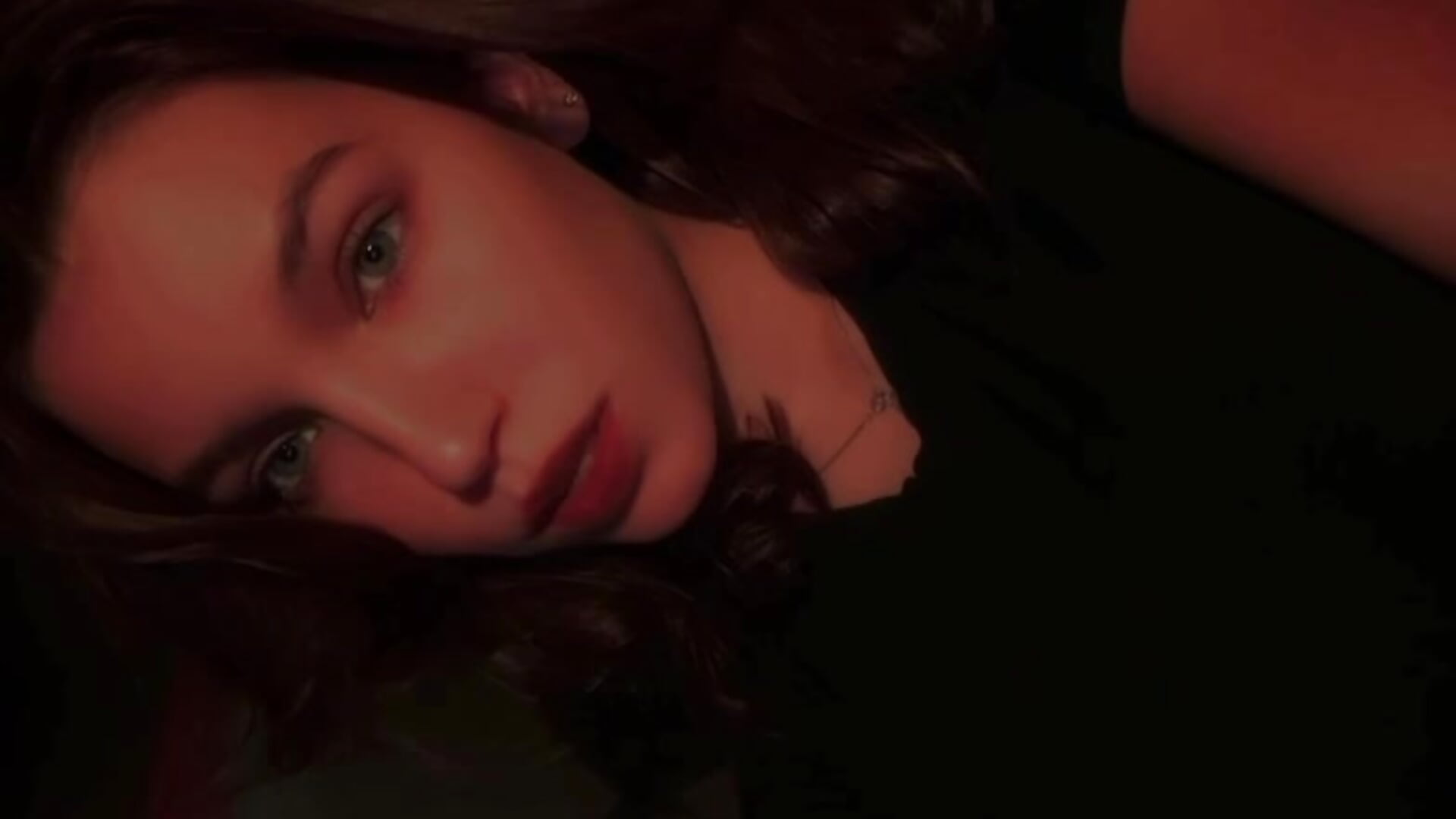 Yes yes it's still me hehe^^ – video modela na kameri KiraRomeron
