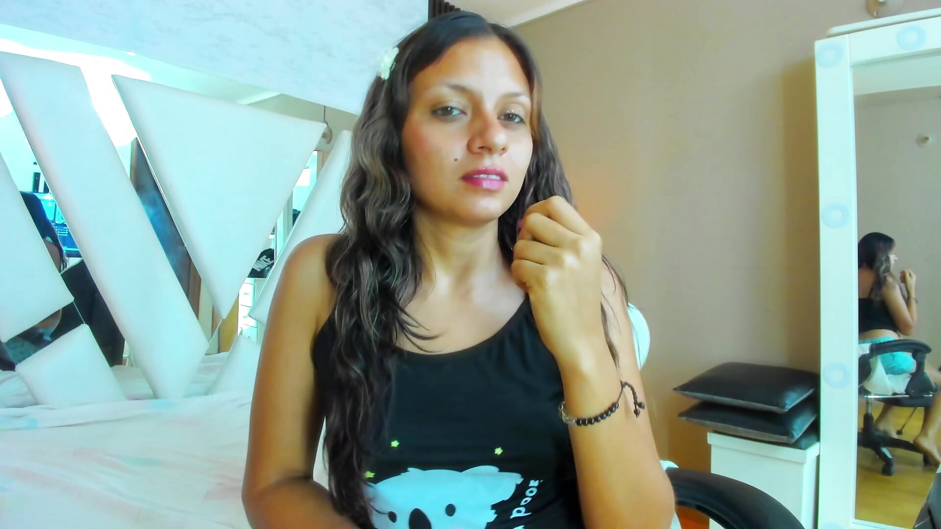 Me - video by nyla_kinky cam model