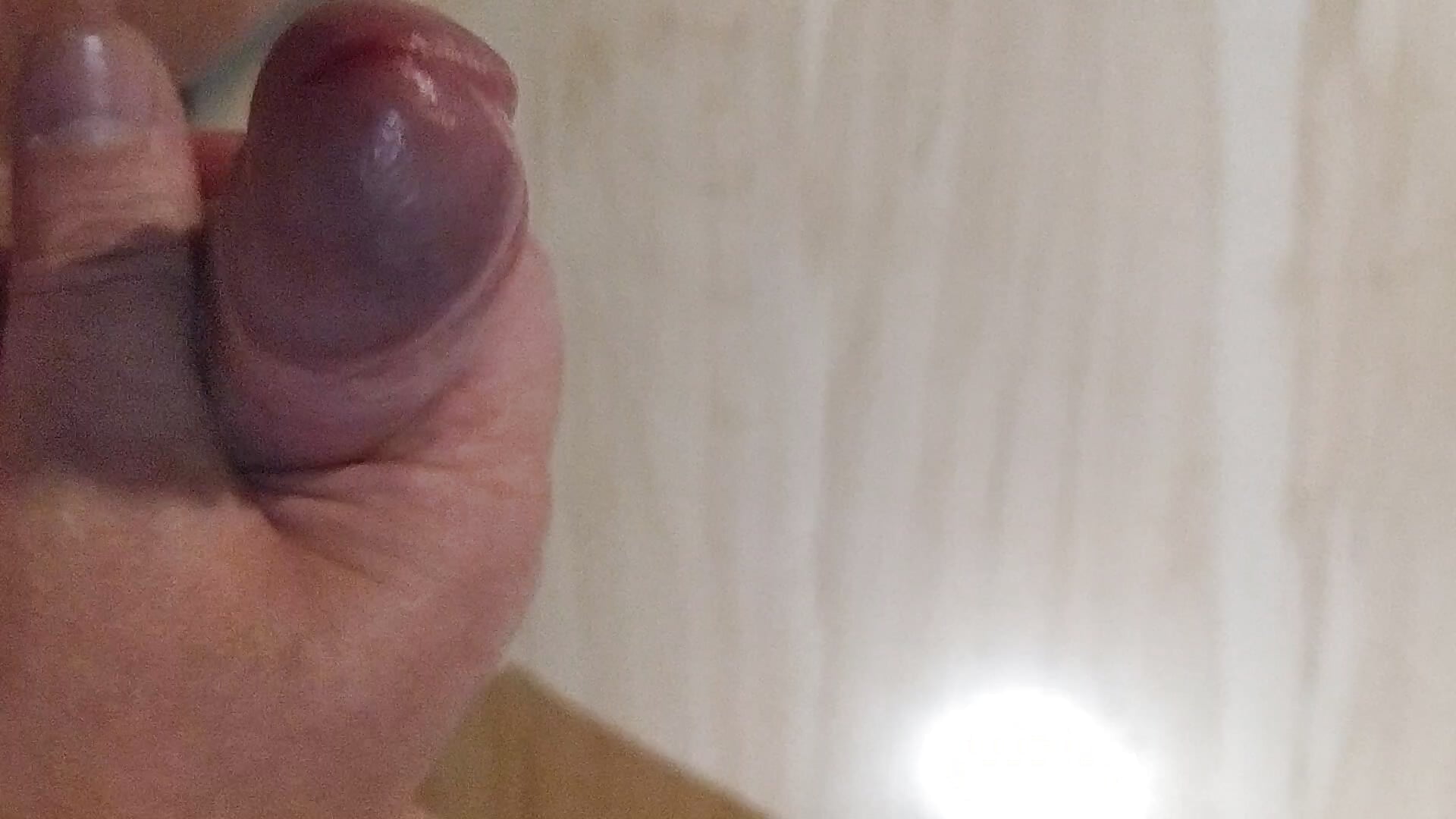 Nawet nie wiem jak to tryslo 🍆💦💦💦😈 – video od webkamerové modelky NocnyGosc69