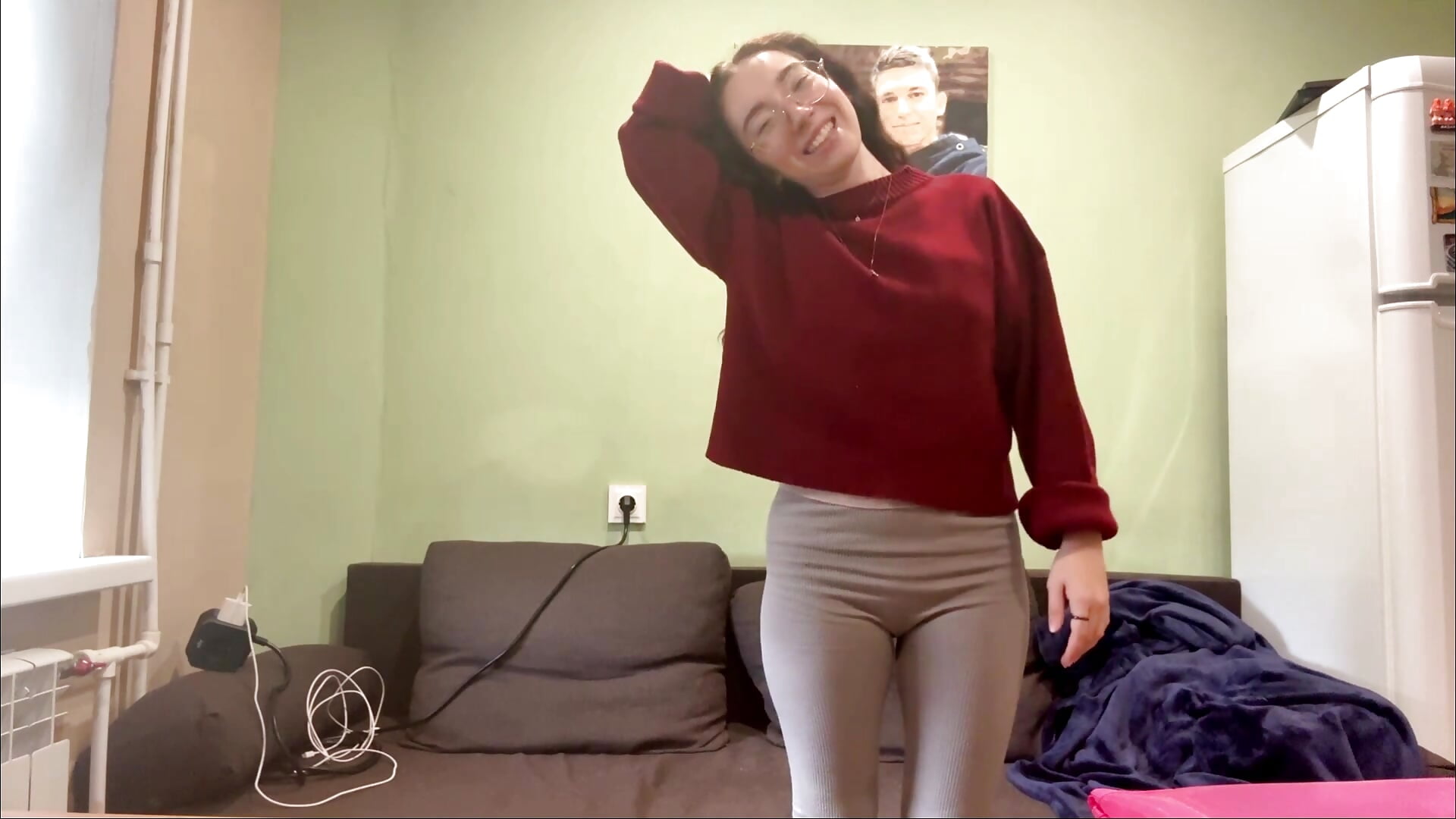 Dance with me - video của người mẫu cam KarryRosamond