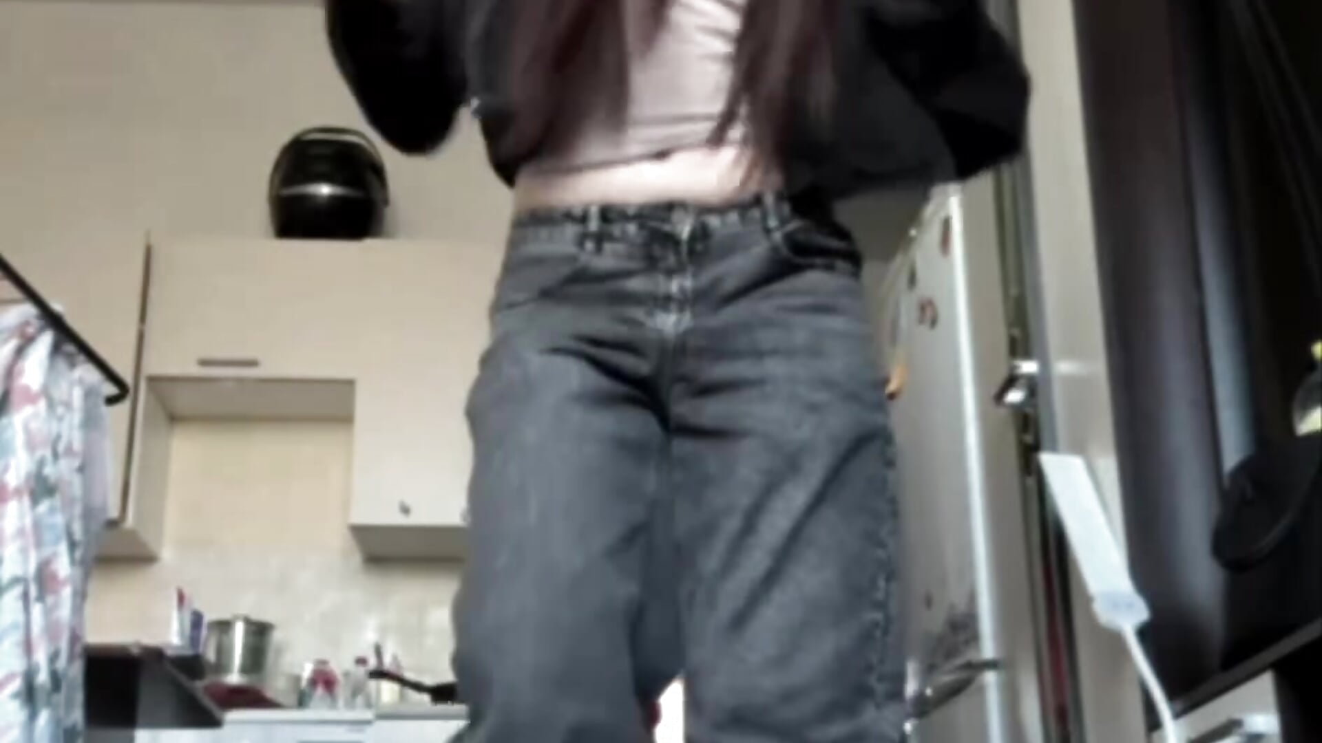 I love to dance😎 – video od webkamerové modelky Linci_Adams