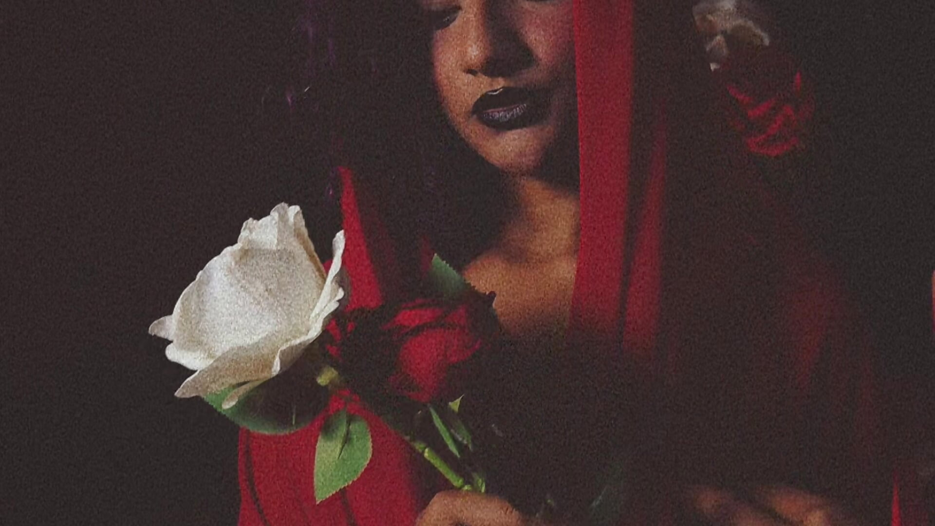 Fright or temptation? 🕸️💀 - video oleh model kamera PrincessMilu