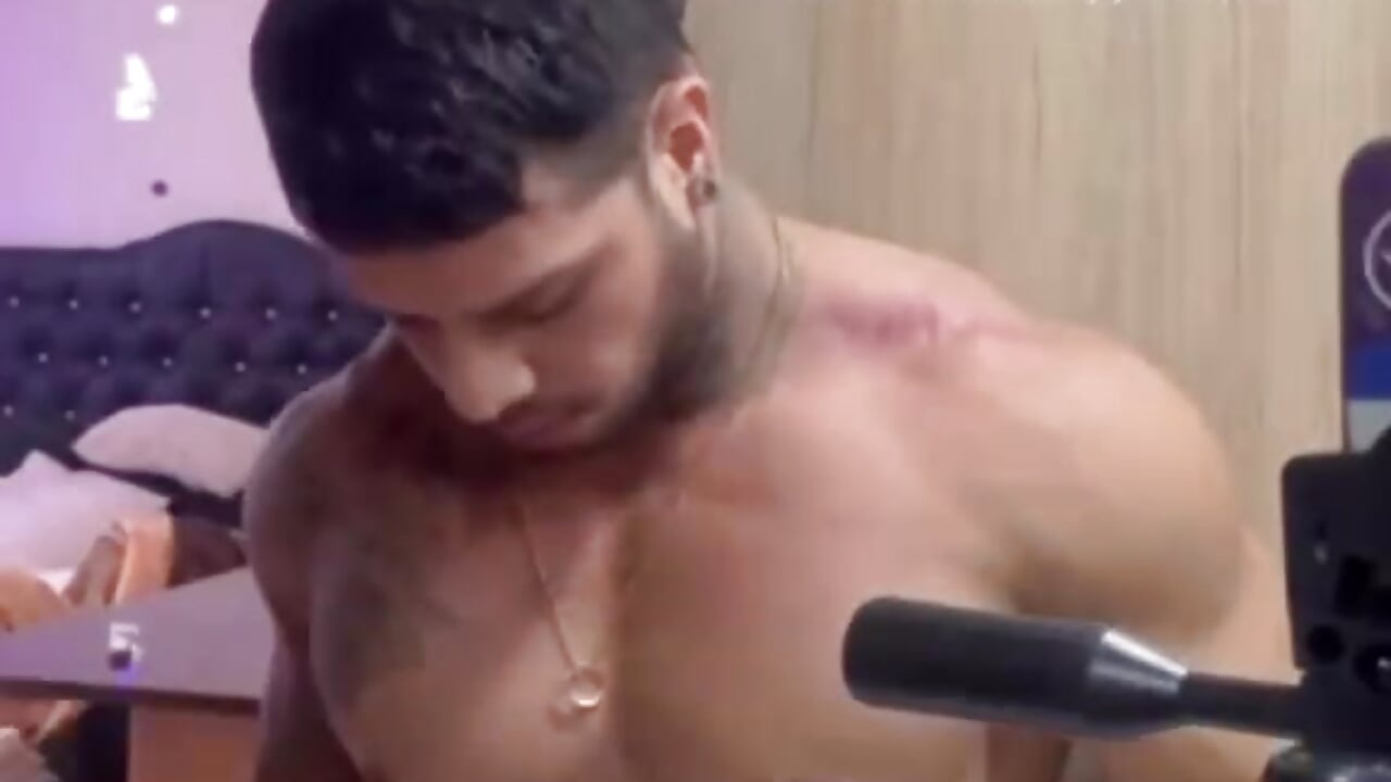 WhatsApp Video 2026-09-29 at 3,44,26 PM - video av MarckMathews cam-modell