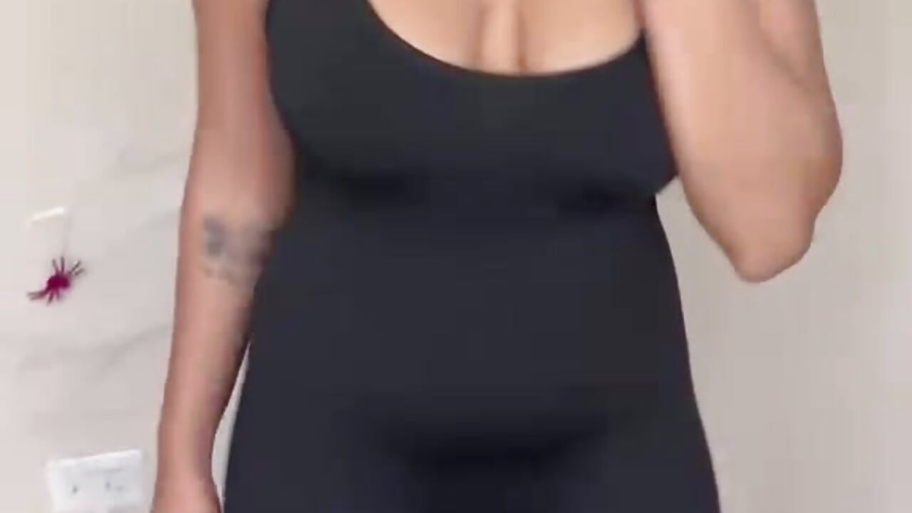 Halloween 2026!🖤 - video by alissonsofia_ cam model