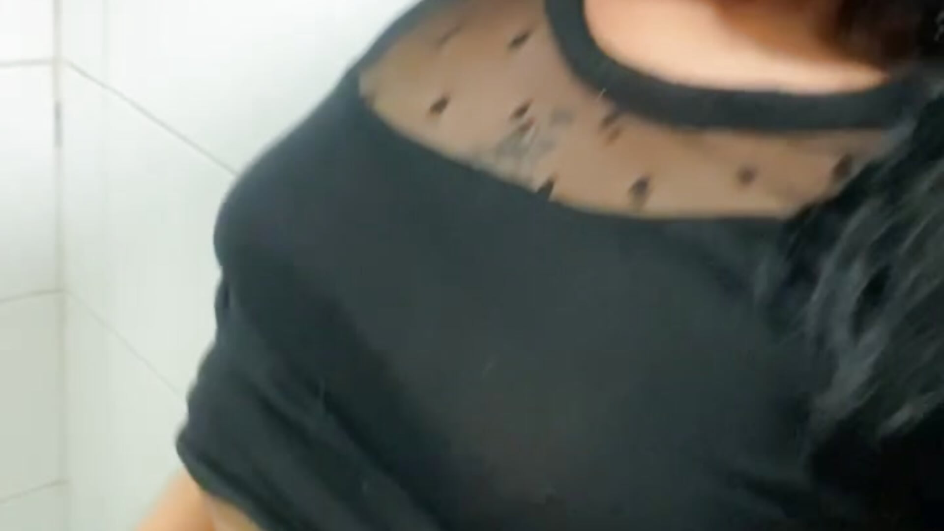 Naugthy in bathrom - vídeo de Ravelyn__