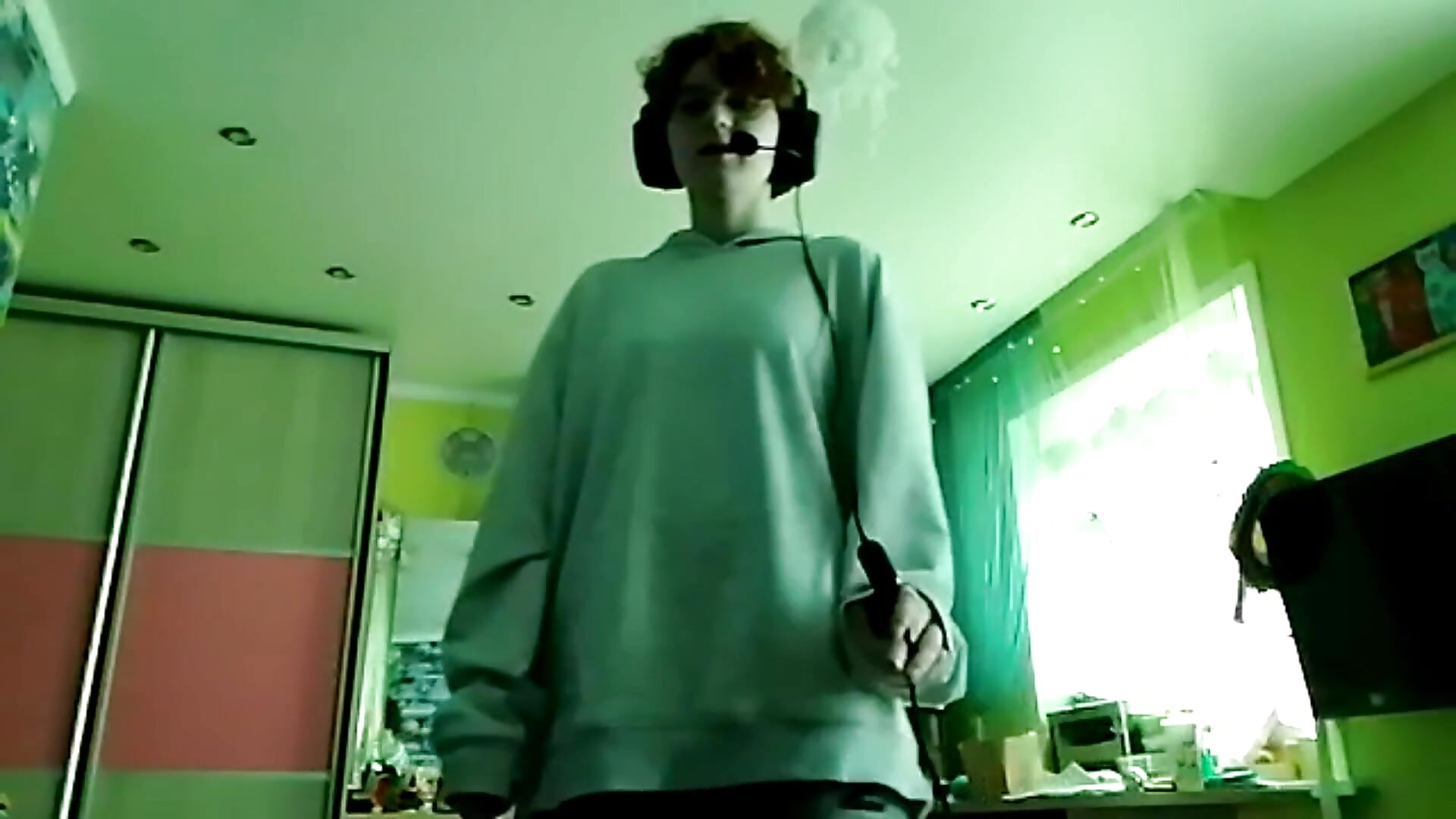 Little body movement