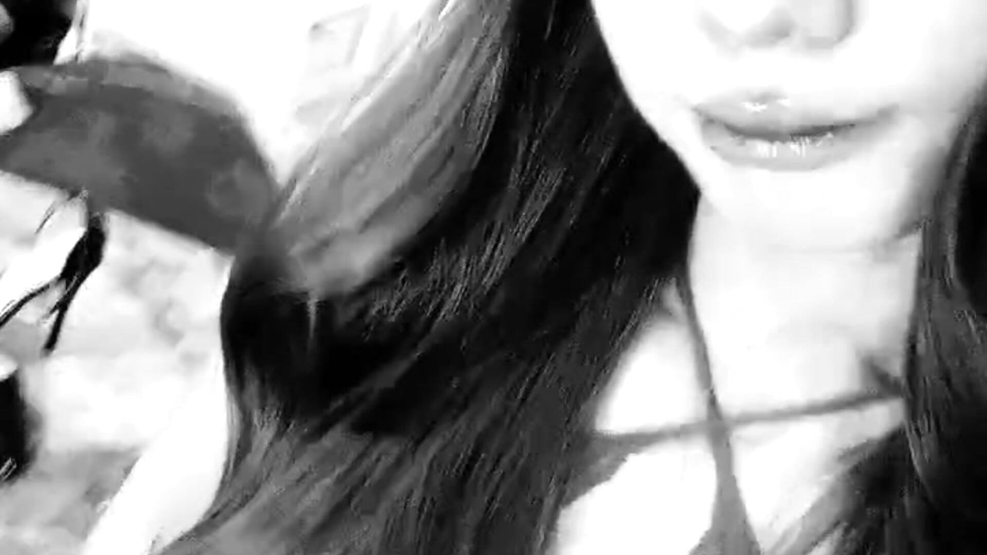 arghh – video od webkamerové modelky ShineBrightLike_Luna