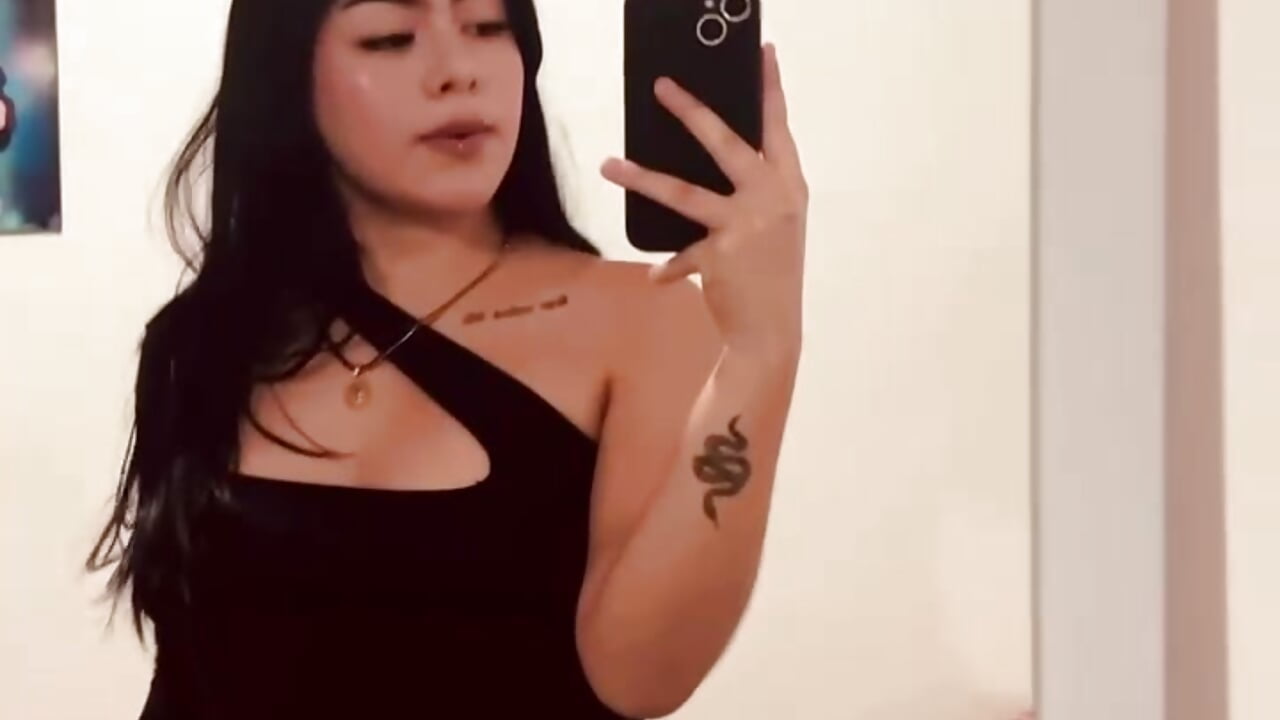 ♥️ - video av Nikkajasss cam-modell