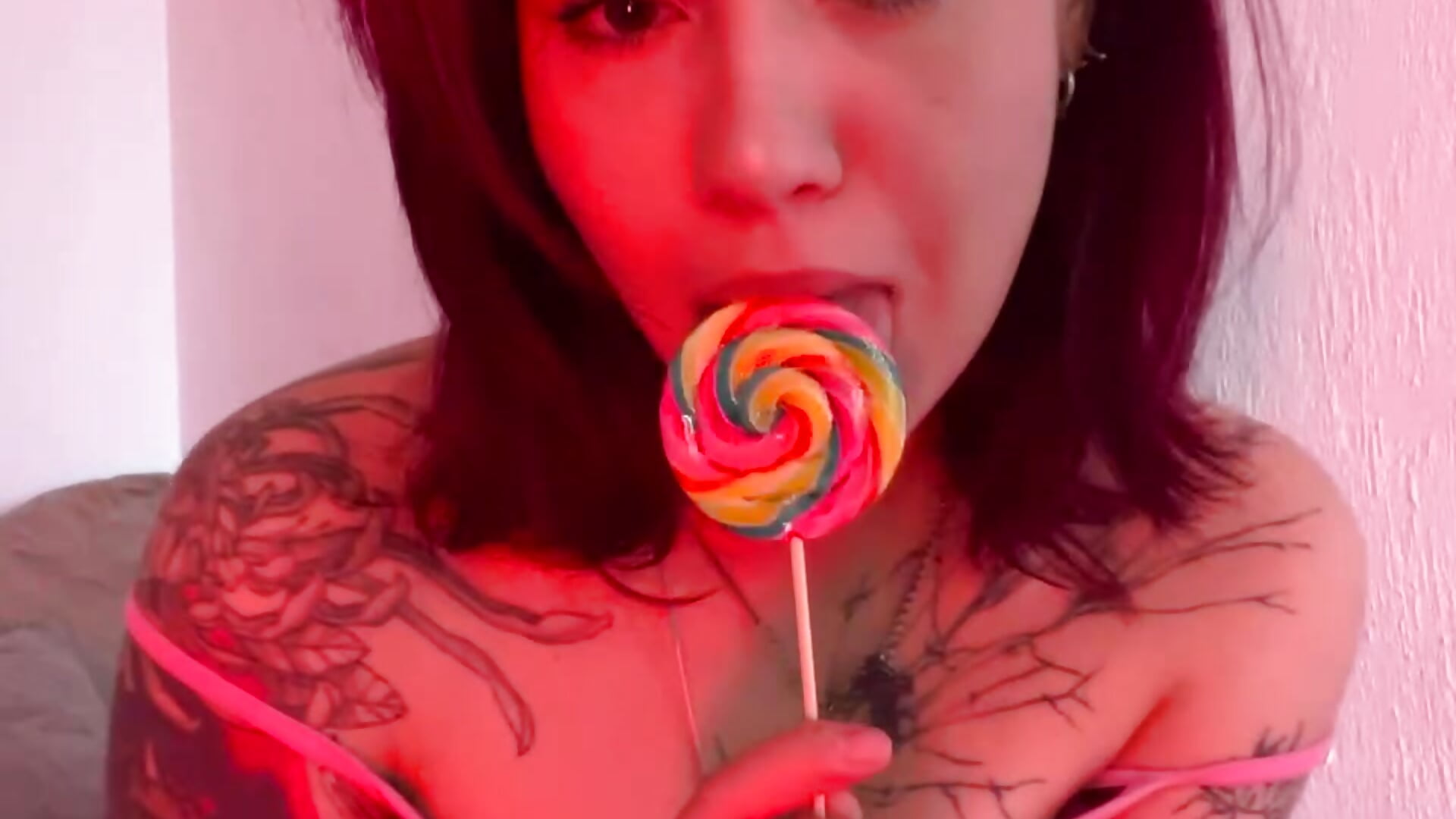 Lollipop fun - ক্যাম মডেল Lily_Flores-এর ভিডিও
