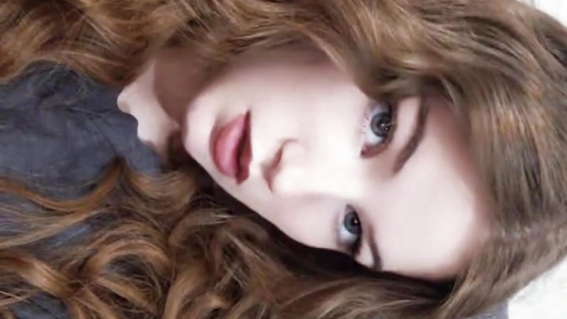 lip sync wow - video oleh NormaFoley