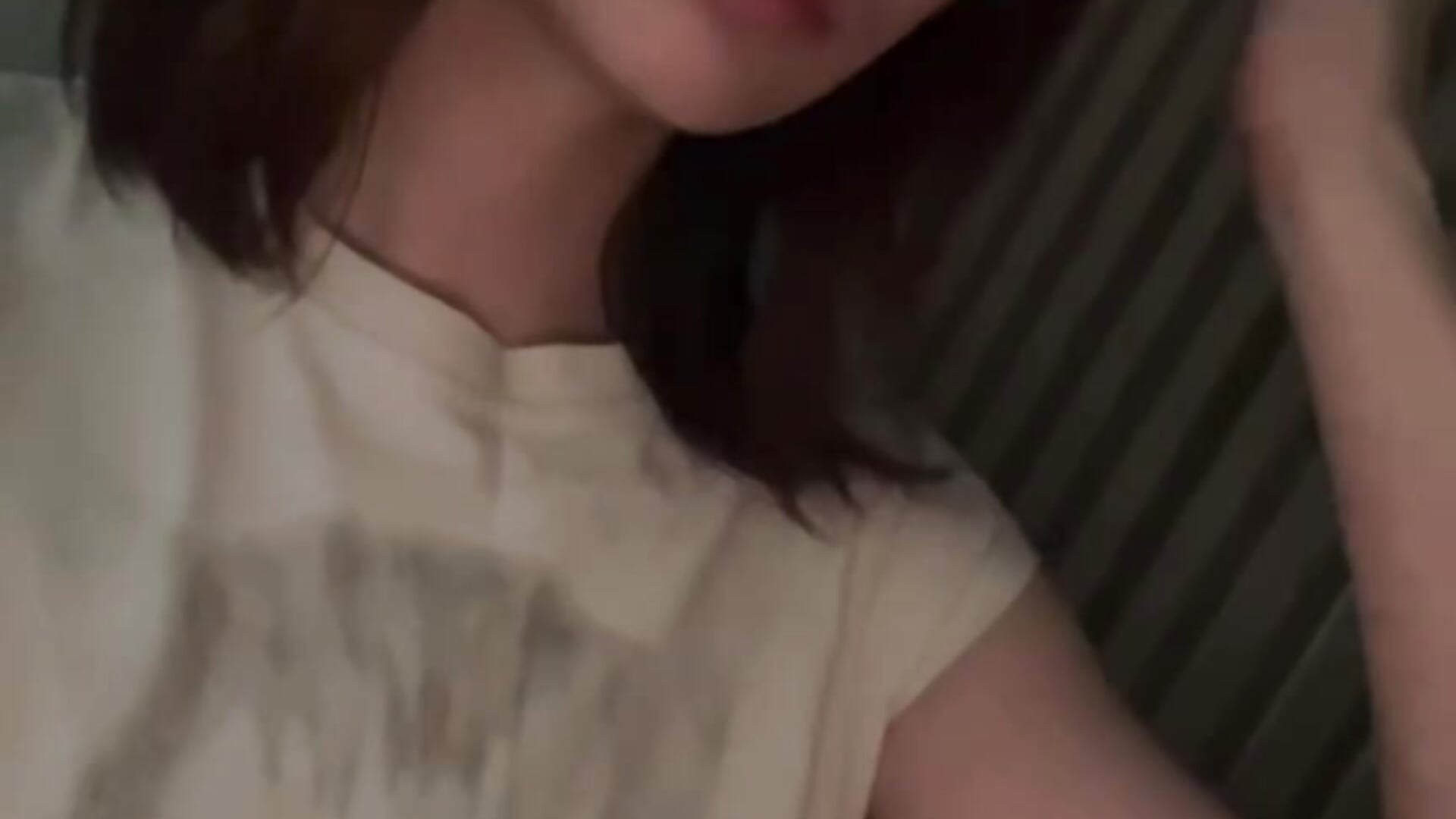 Just between us 🤫 - video của người mẫu cam YankiGirl