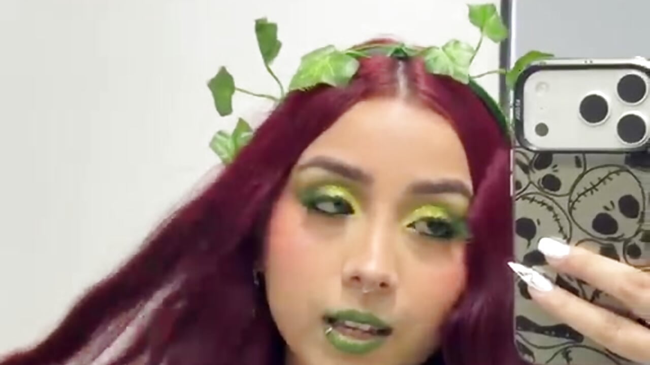 poison ivy - video của người mẫu cam Ariasnnow