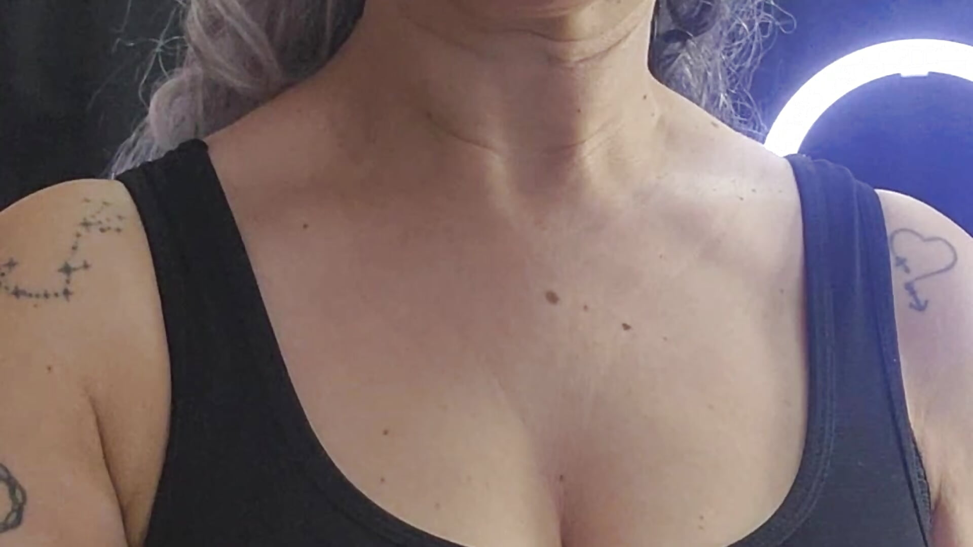 Doing make up but wishing with someone to make out - video by DiitaVonteese cam model