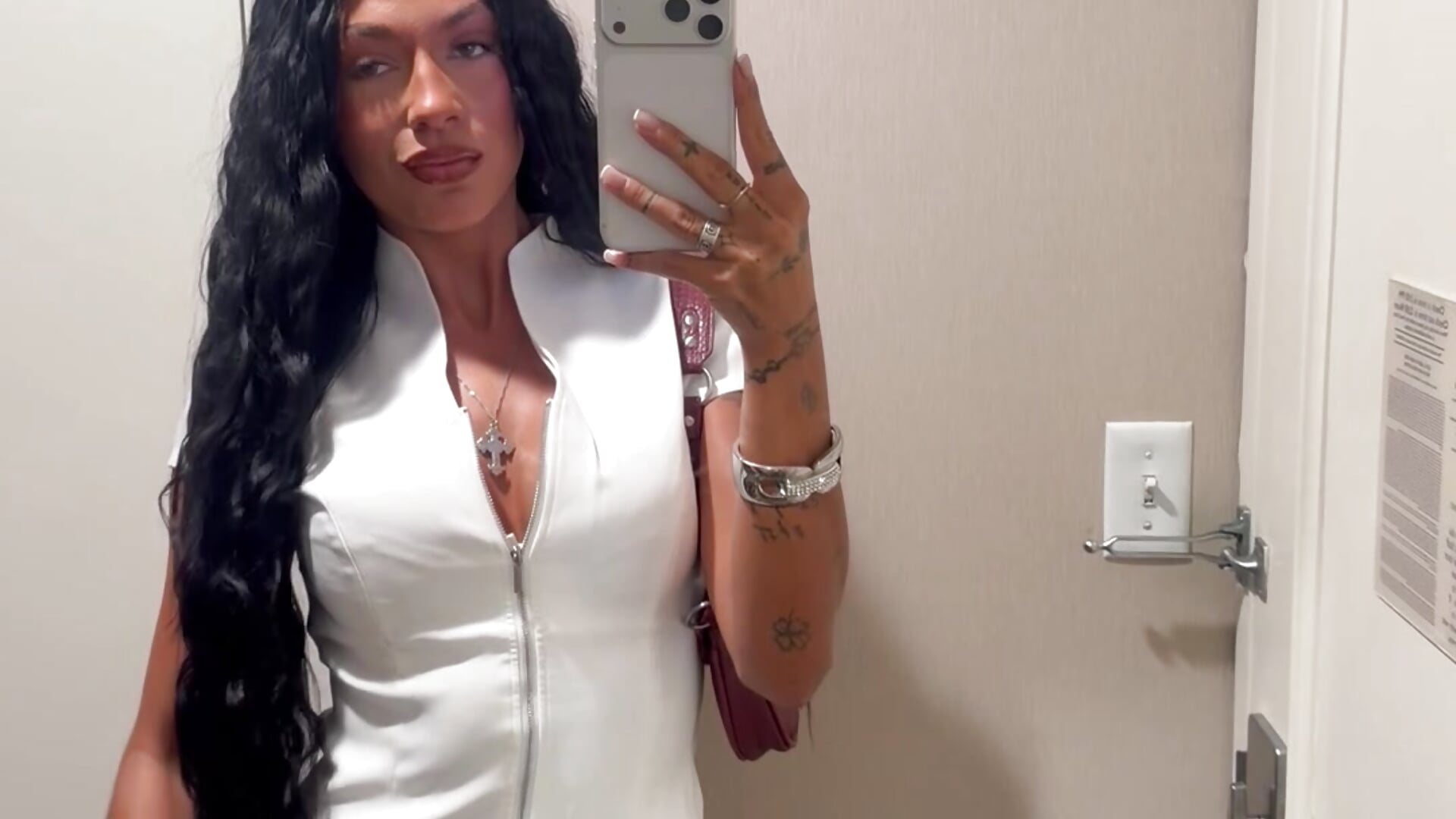 Amazingggg 🤍 - Vídeo de ScarlettMonroeluvsu, modelo de vídeos