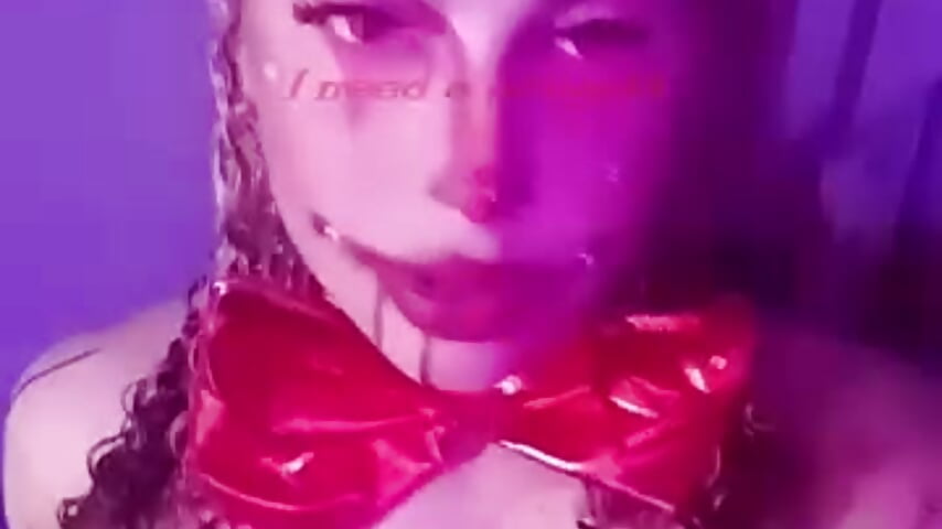 your sexy clown😈🥵 – video modela na kameri Scarlettkisses_