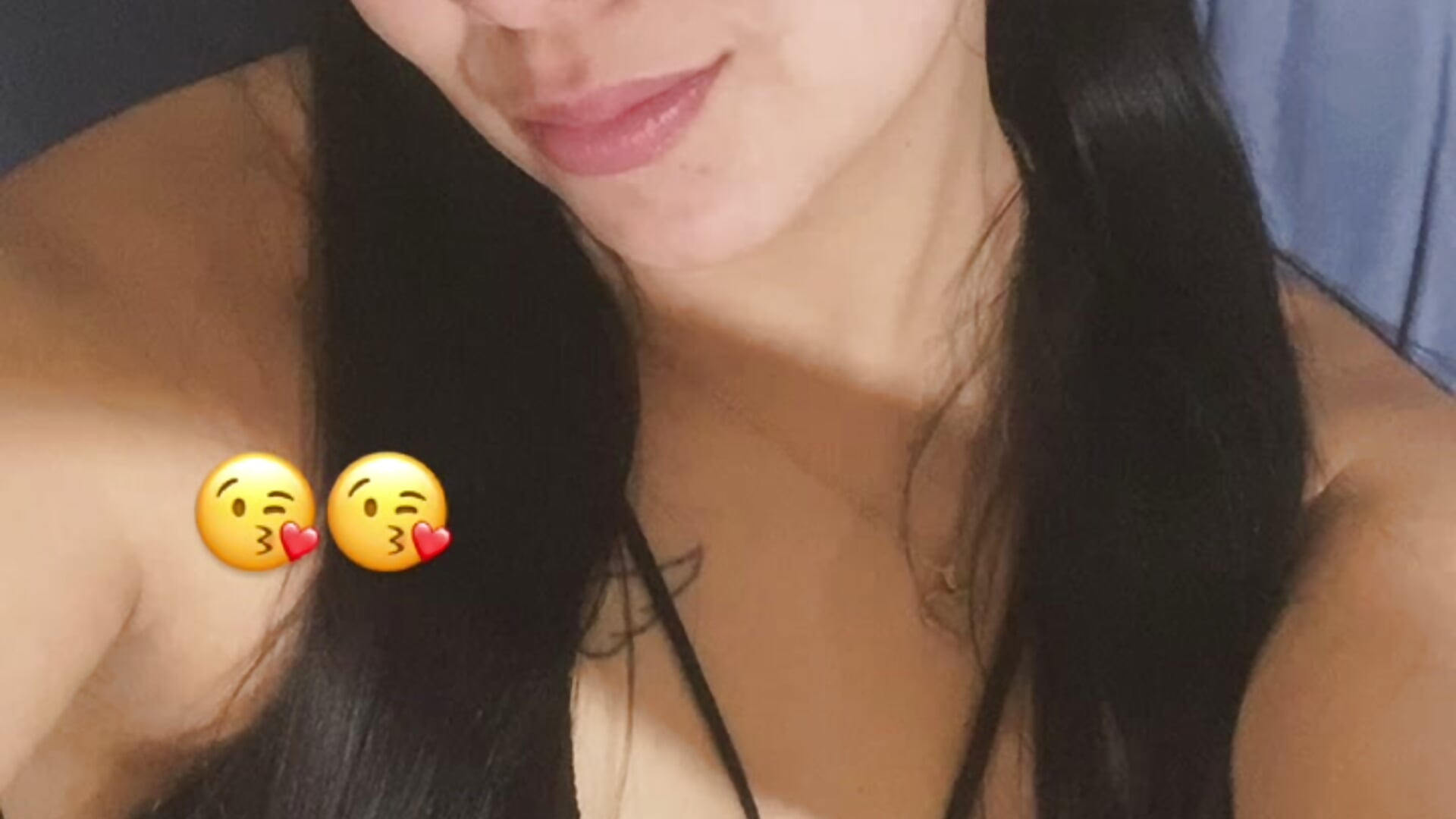 78e73120678f4b719a1cd49f29ab668d - video van lulaaa26 cam-model