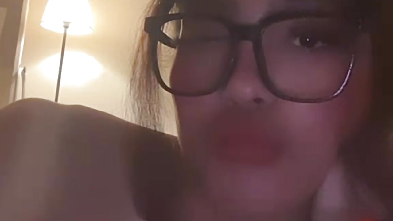 FlirtaciousMolly Video Thịnh Hành của Người Mẫu trên Cam 1981