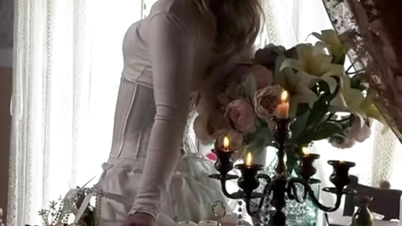 A cute princess in a white dress - Vídeo de MeaganRisewick, modelo de vídeos