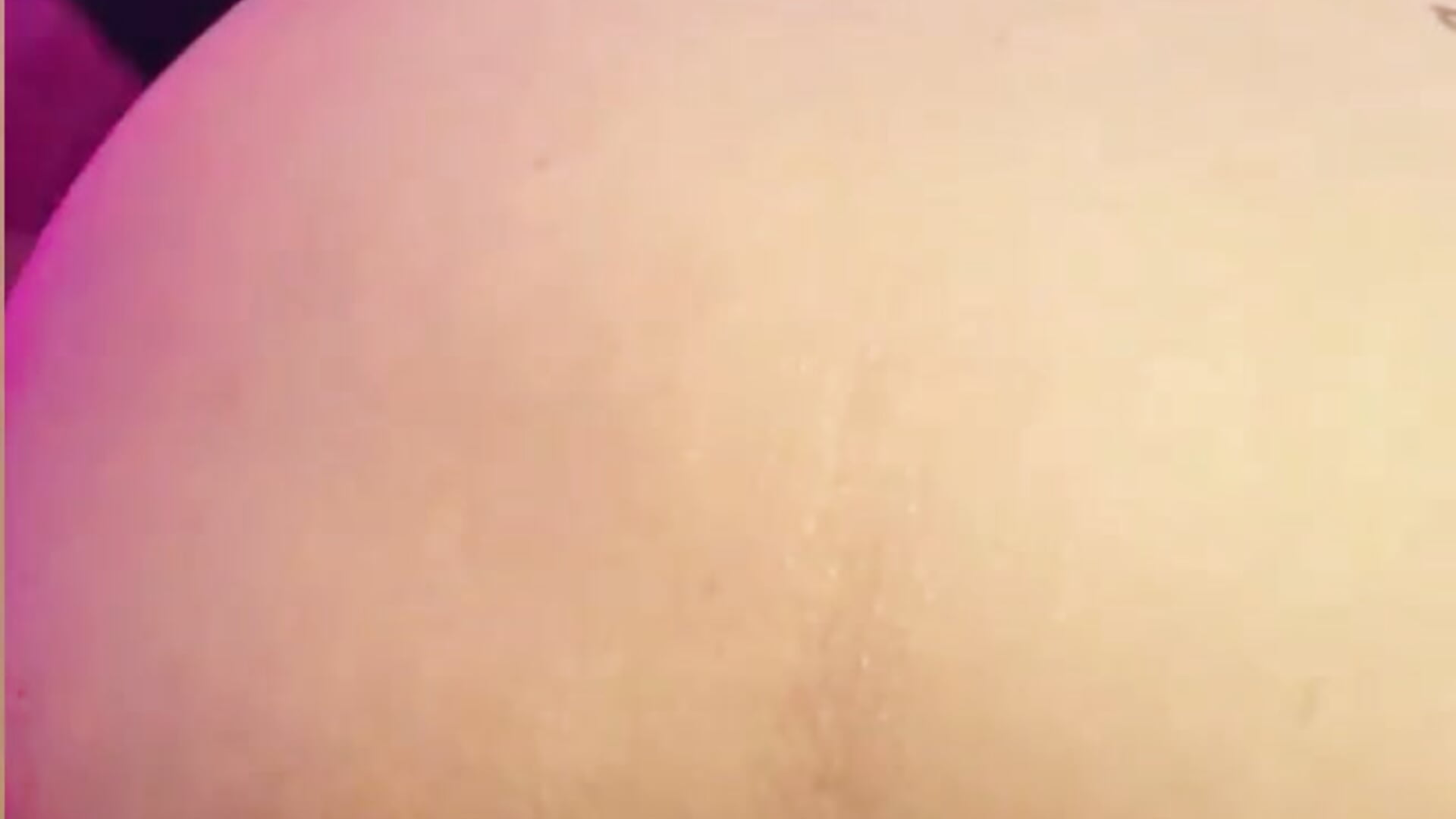 juicy pussy – video od webkamerové modelky Jennplay777