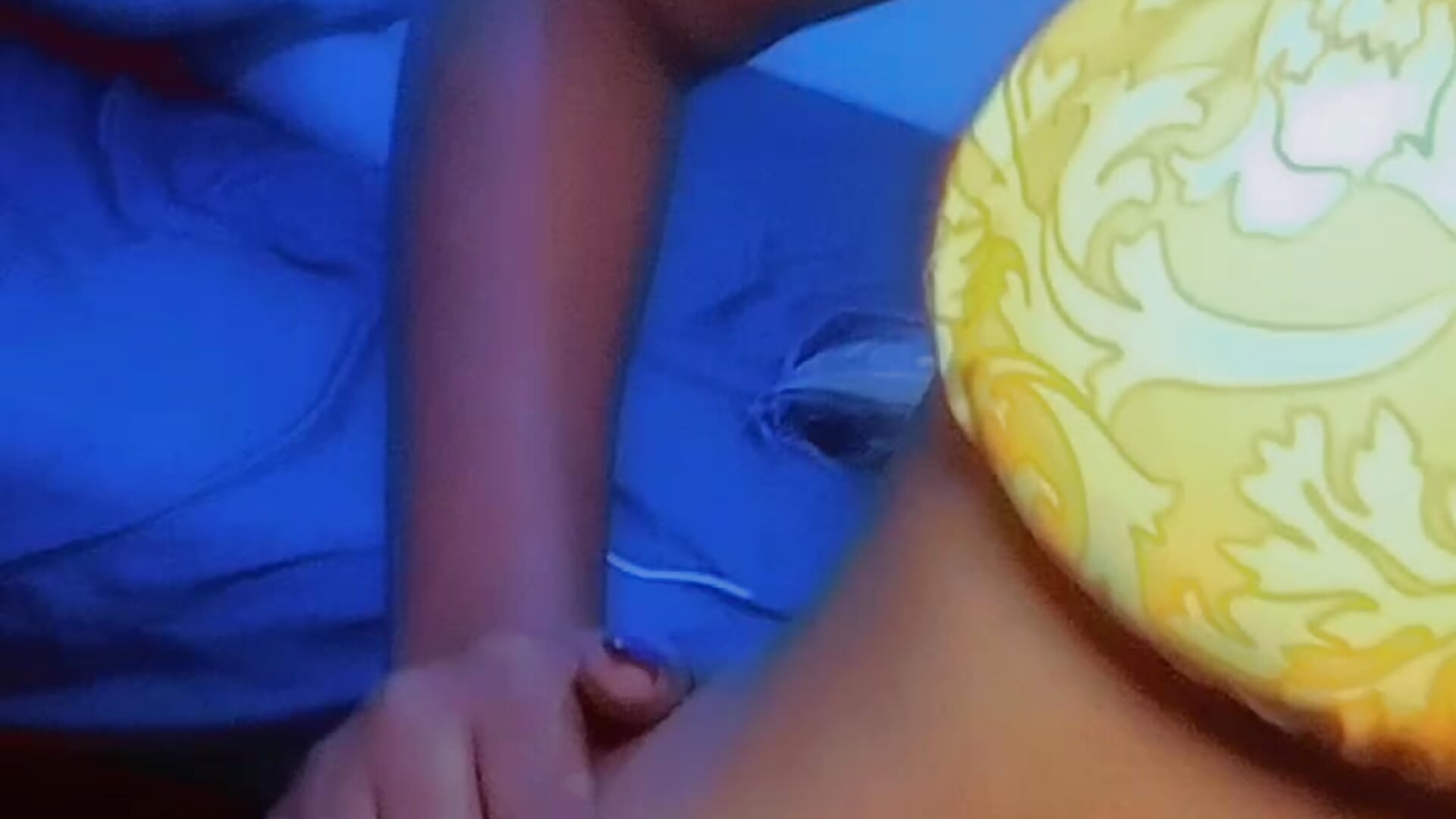 Snapchat-1437518476 - video di UknownPrincess modella di cam