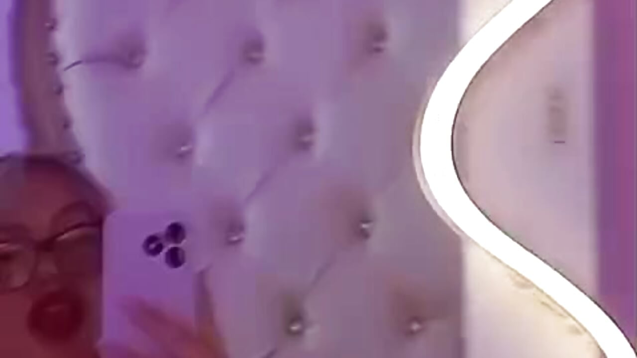 🤍－カメラキャストのLAINEY_TAYの動画